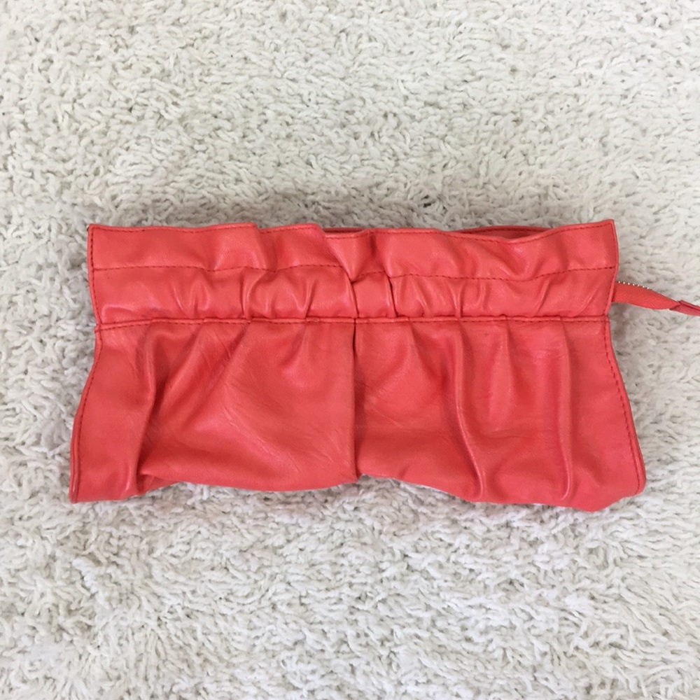 Express Coral Clutch